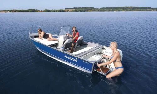 Marine 500 Family Aluminium Consoleboot