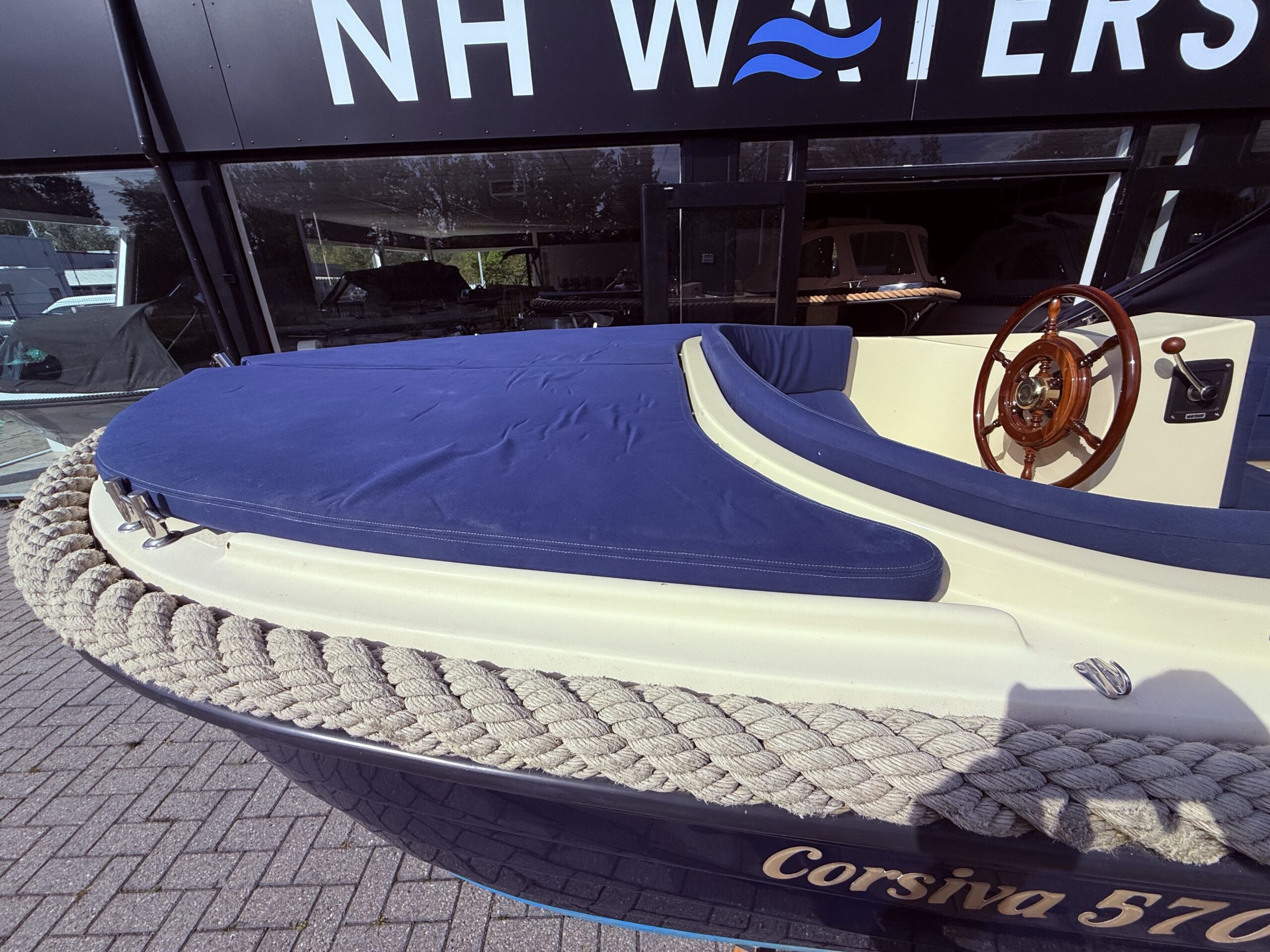 Corsiva 570 sloep incl 20PK Mercury %count(title) Officiële Suzuki Marine dealer Noord-Holland goedkoop tweedehands Corsica 570 classic sloep