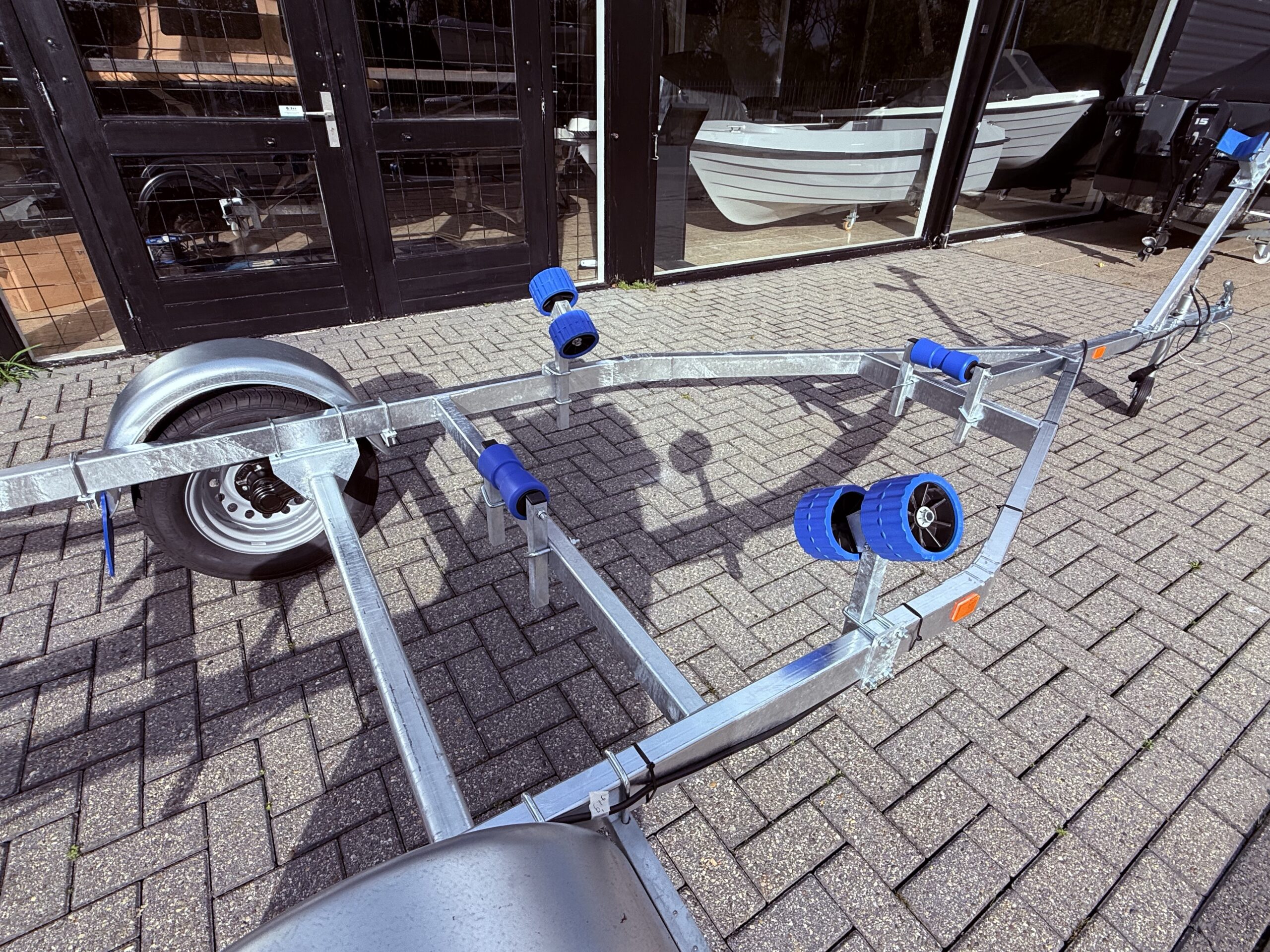 Bun boottrailer 750 kg %count(title) Officiële Suzuki Marine dealer Noord-Holland Bun boottrailer 750 kg - Afbeelding 4