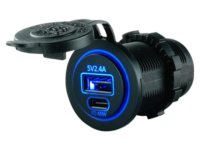 USB Stopcontact met USB-C snellader aansluiting : USB 2.4A + USB-C PD 45W %count(title) Officiële Suzuki Marine dealer Noord-Holland USB Stopcontact met USB-C snellader aansluiting : USB 2.4A + USB-C PD 45W